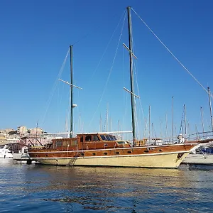 lady-rose.hotelitalianriviera.com/
